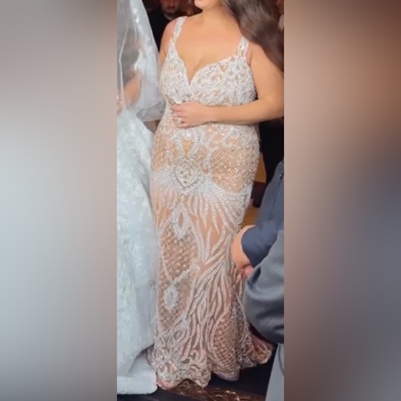 COPY - Portia and Scarlett Couture Gown - Picture 4 of 12